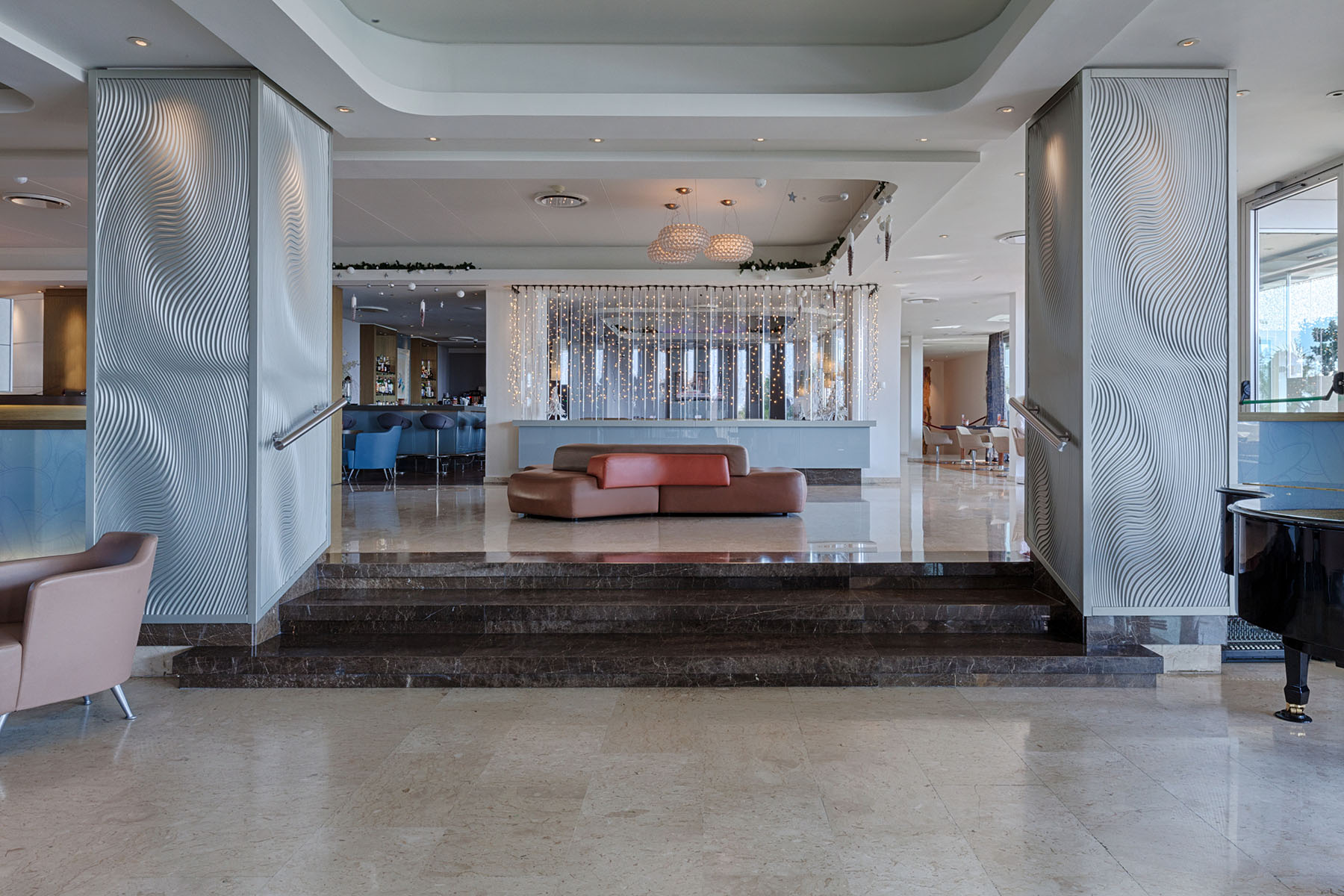 hotel lobby interior marble floors