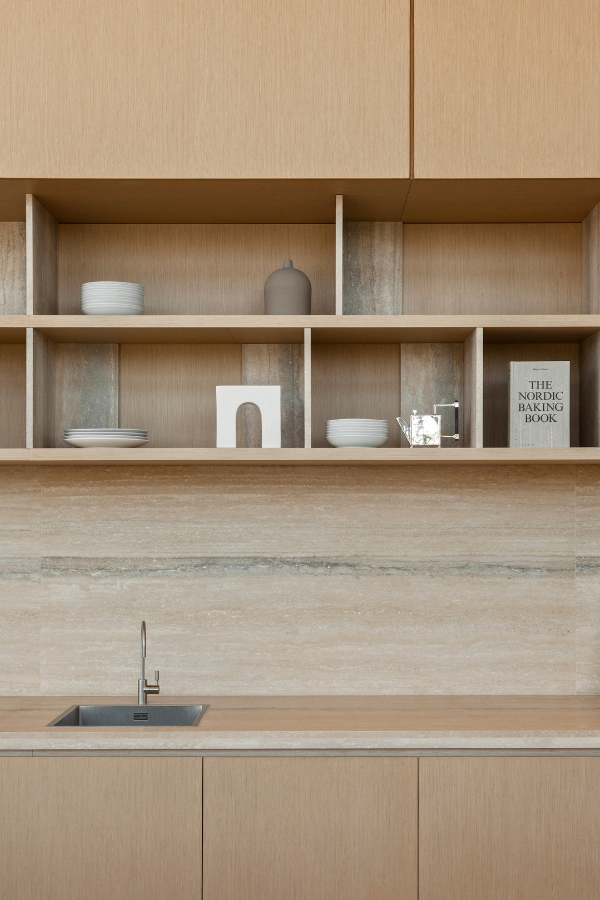 Travertino Striato marble countertop and backsplash